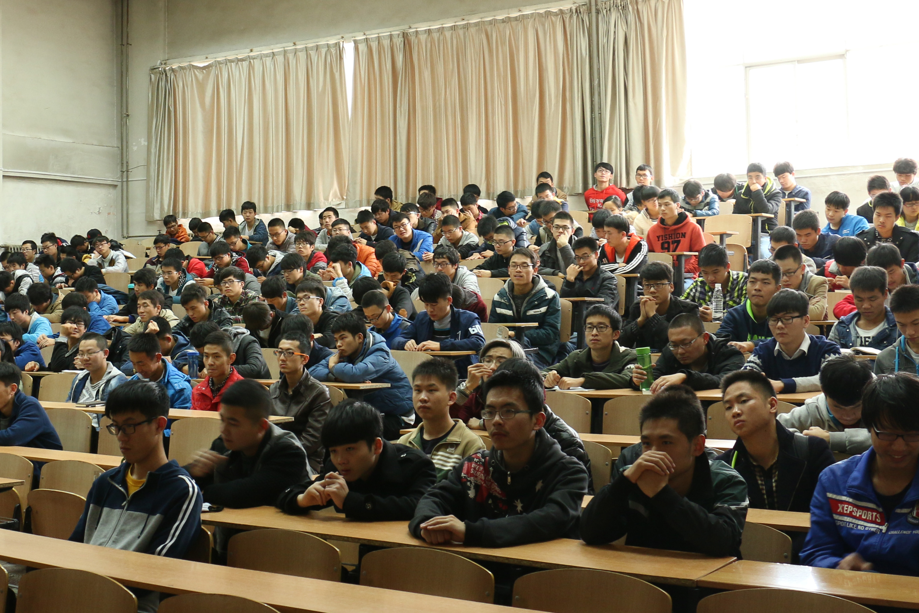 机械学院召开2014级学生考风考纪教育会-西安科技大学机械工程学院